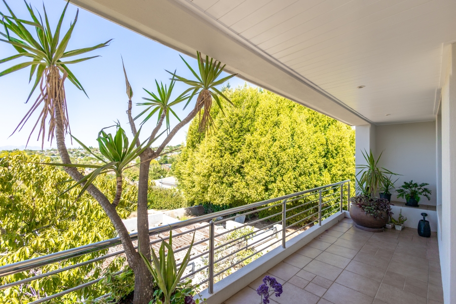 7 Bedroom Property for Sale in Welgedacht Western Cape